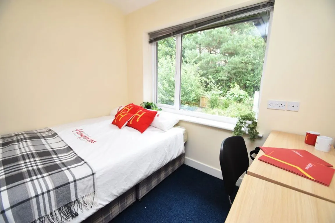 Whinney Hill, Durham, DH1, photo 10