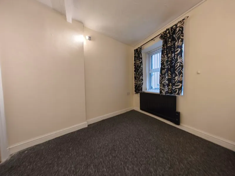 Low Cross Street, Brampton CA8 1NP, photo 6