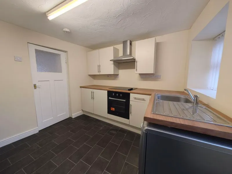 Low Cross Street, Brampton CA8 1NP, photo 5