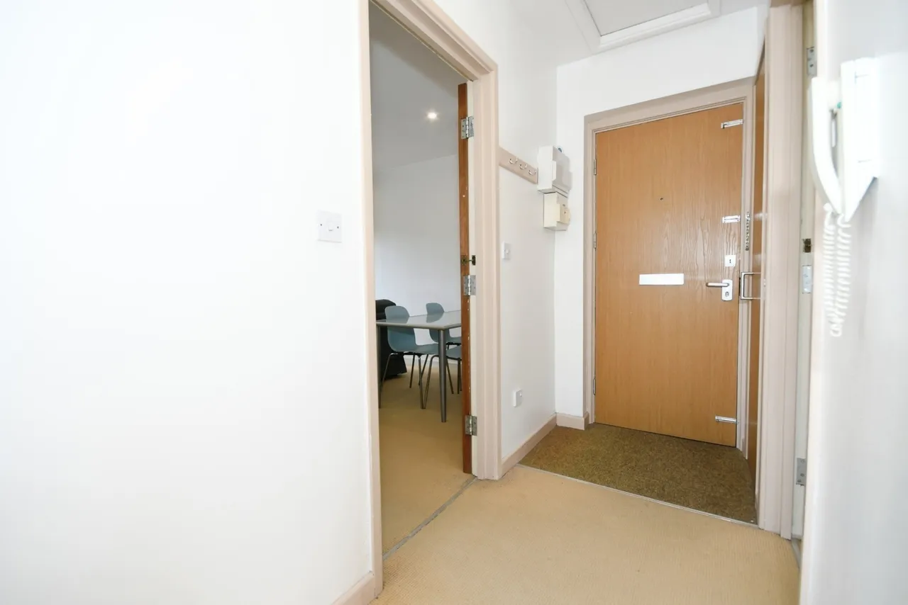 Headford Grove, Sheffield, South Yorkshire, S3, photo 9