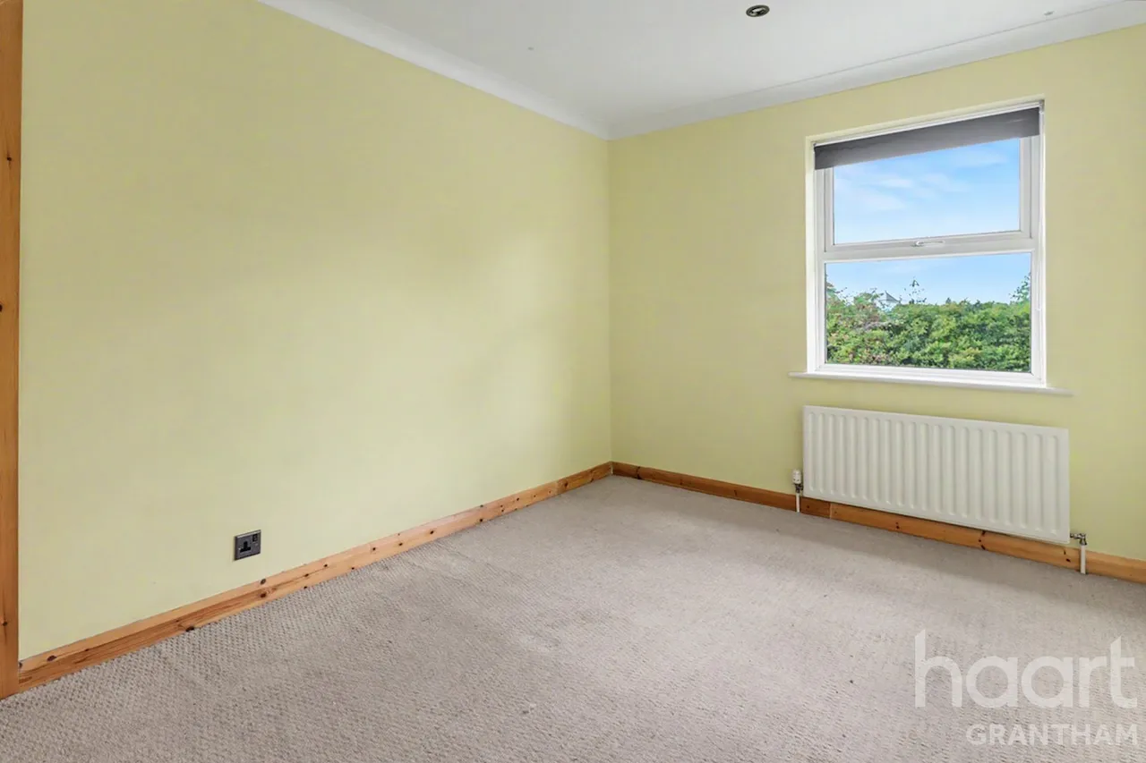 Gorse Rise, Grantham, NG31, photo 11