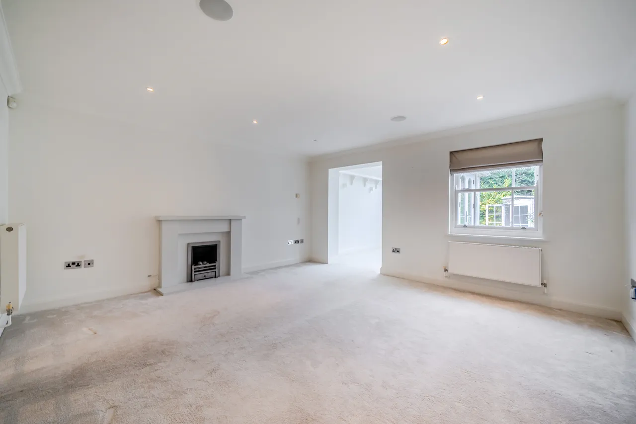 Grayswood Road, Haslemere, GU27, photo 3