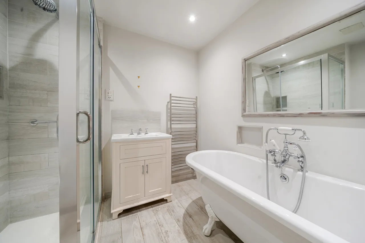 Grayswood Road, Haslemere, GU27, photo 6