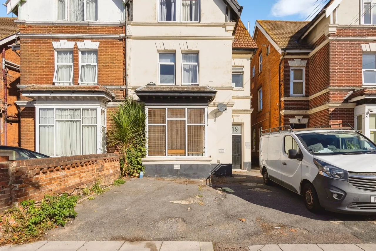 Stubbington Avenue, Portsmouth, PO2, photo 4