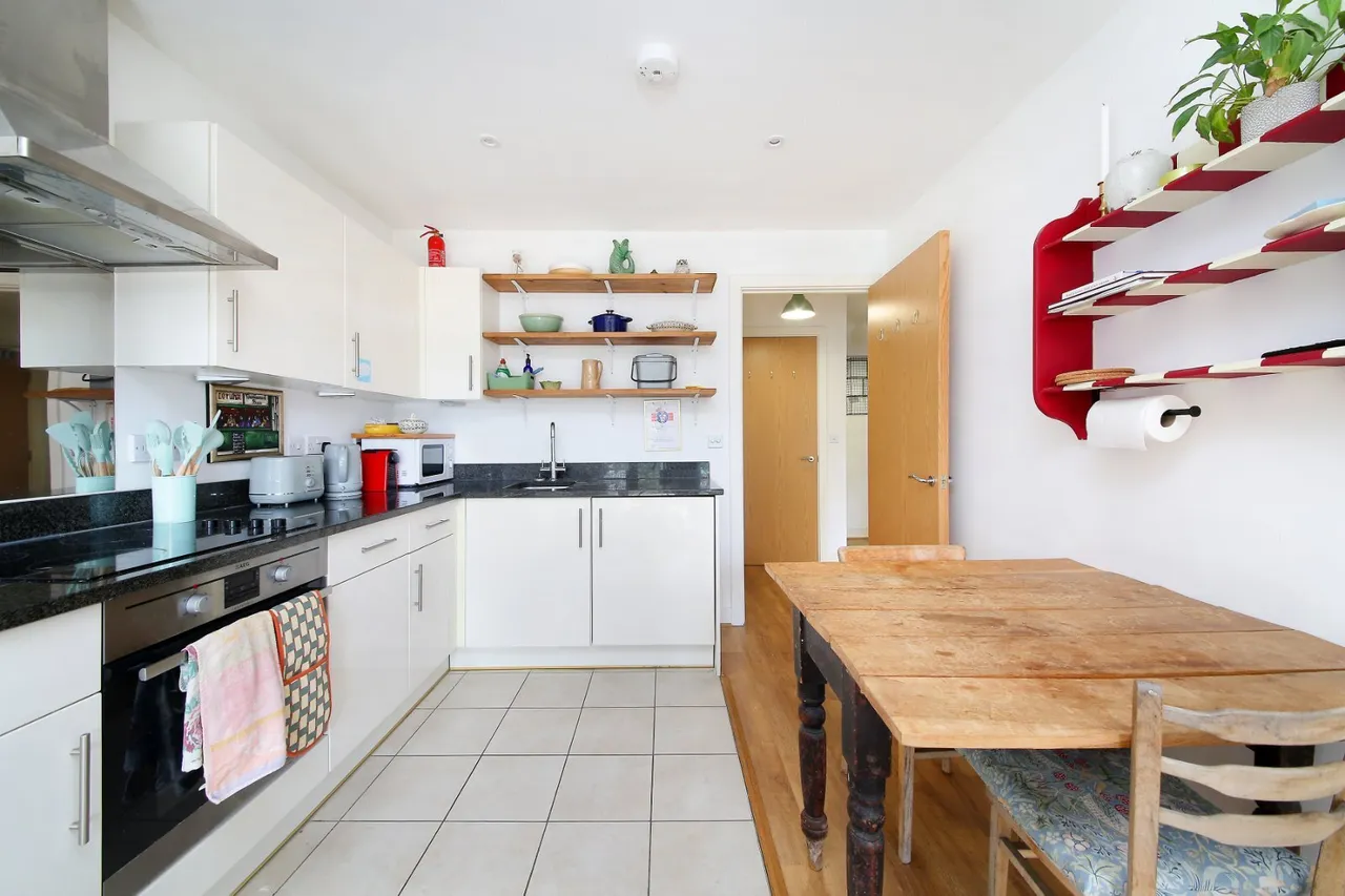 Gwynne Road, London, SW11, photo 3