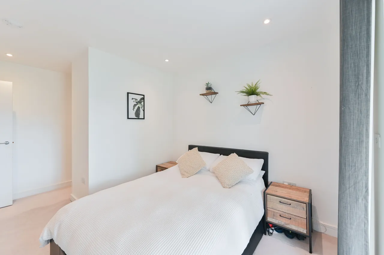 Flat 14, 2 Fairbourne Road, LONDON, photo 10