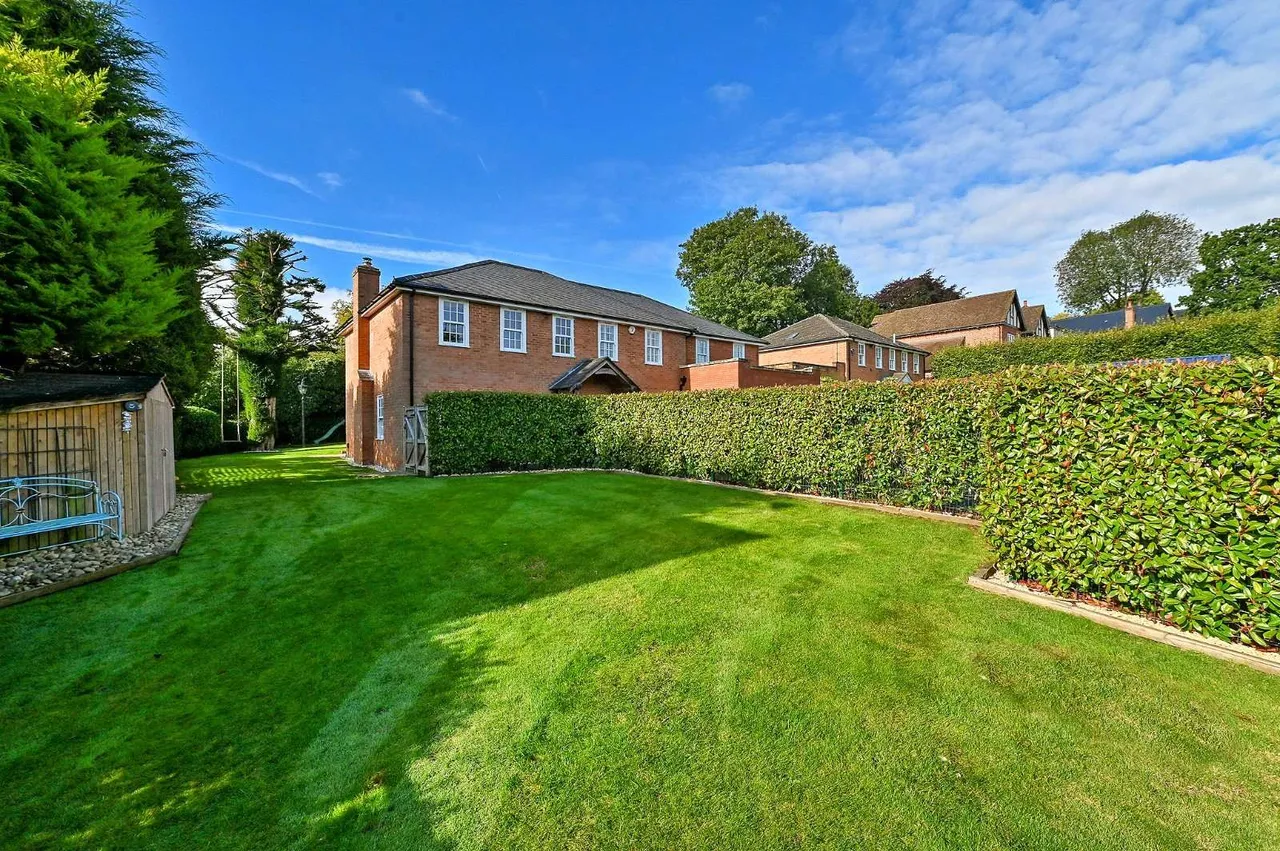 Moyleen Rise, Marlow, Buckinghamshire, SL7 2DP, photo 9