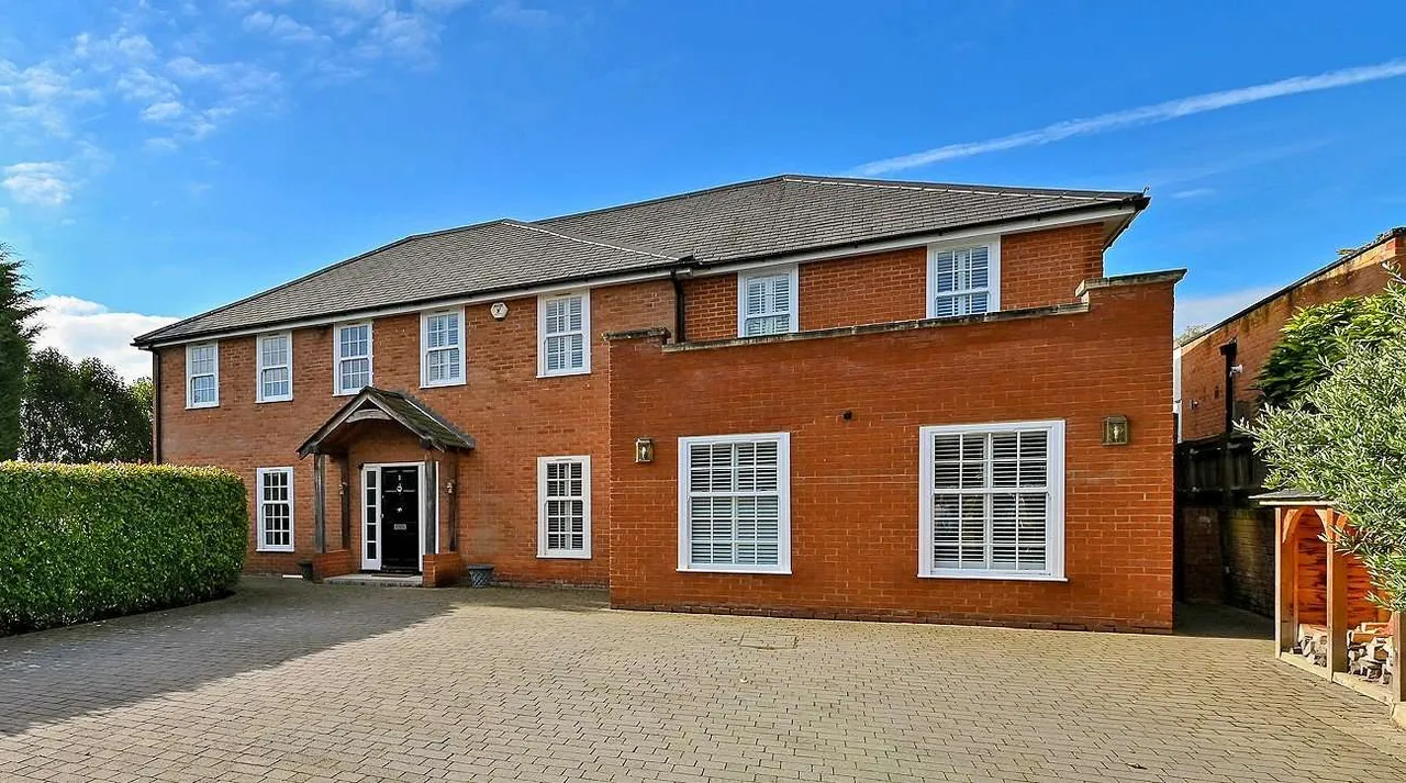 6 bed house for sale — Moyleen Rise, Marlow, Buckinghamshire, SL7 2DP