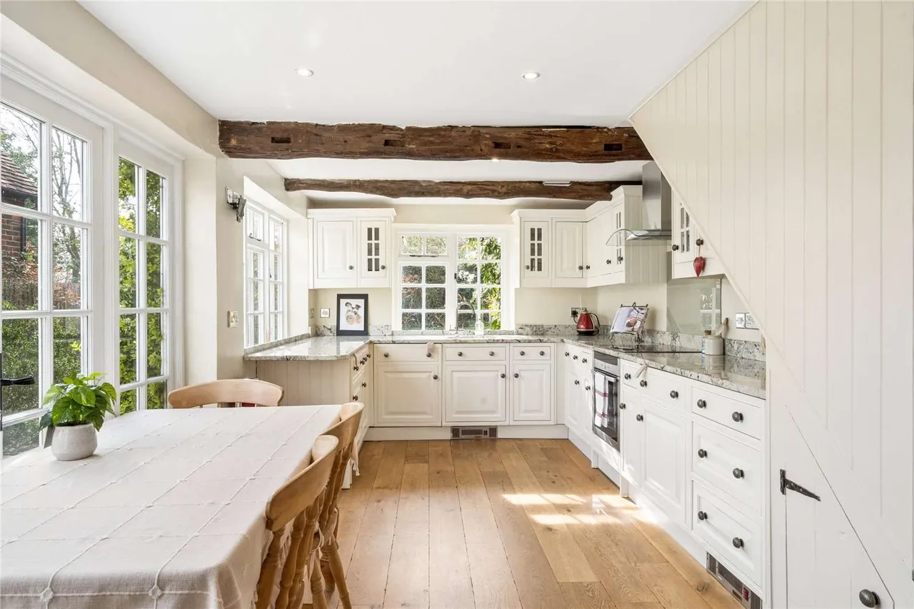 Frieth, Henley-on-Thames, Buckinghamshire, RG9 6PR, photo 5