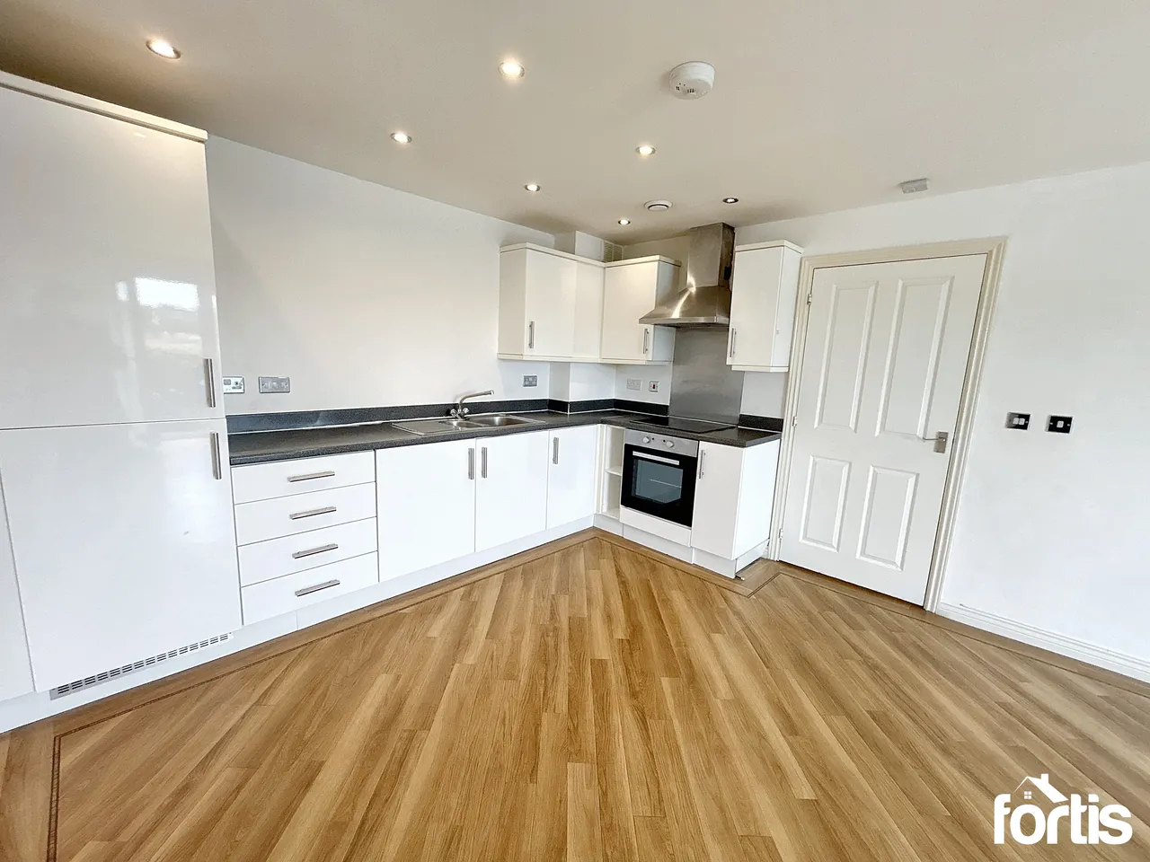 Rodney Road, Westonia House, NP19, photo 6