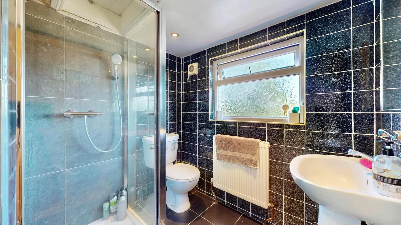 Park View Road, Southall, photo 16