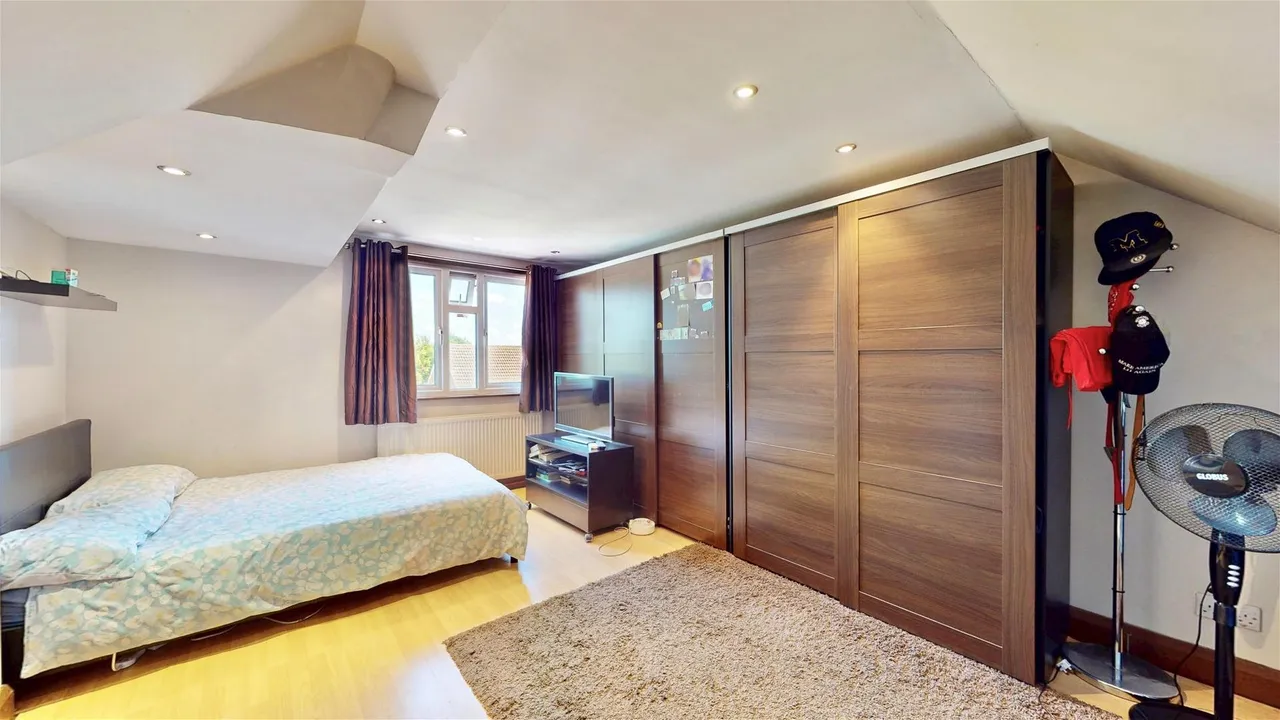 Park View Road, Southall, photo 17