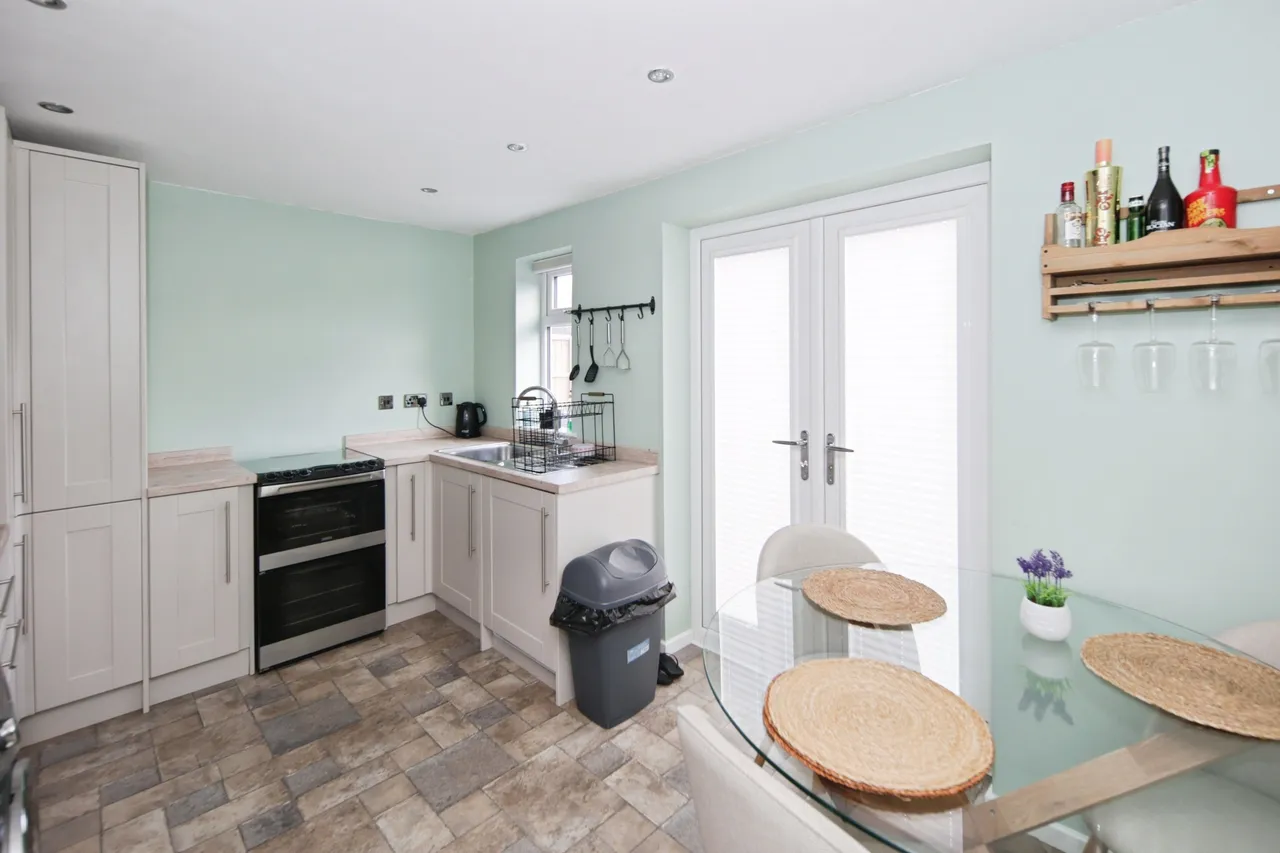 Burnaby Close, Nuneaton, photo 6