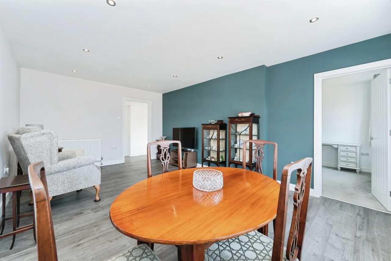 Newcombe Drive, Feltwell, Thetford, photo 5