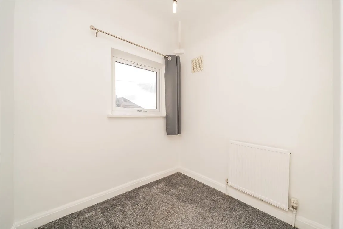 Woodhouse Avenue, UB6, photo 6