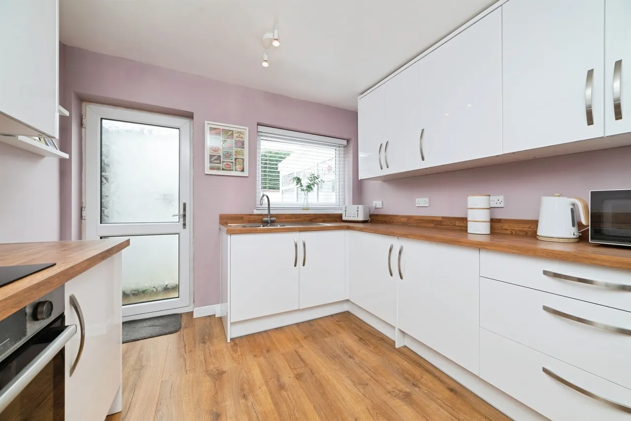 Woodhill Close, Anlaby, Hull, photo 6