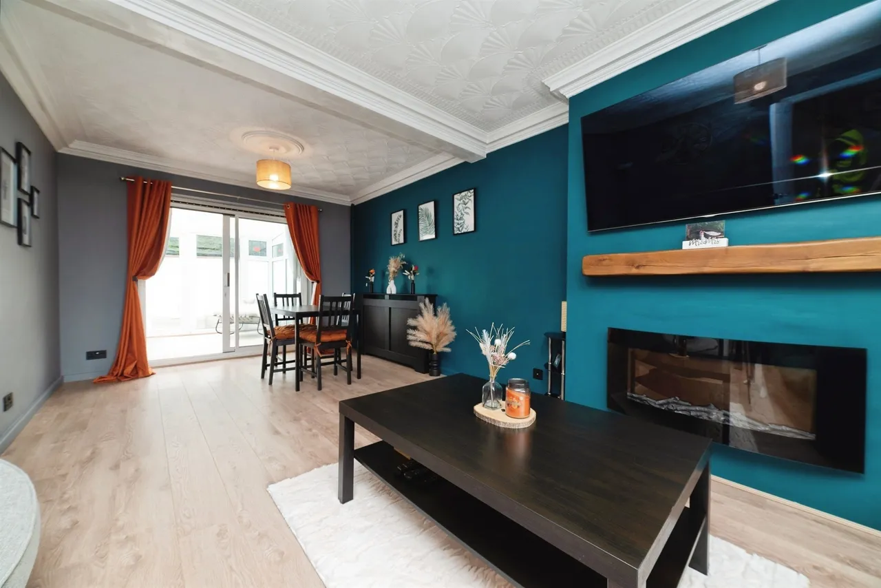 Woodhill Close, Anlaby, Hull, photo 5