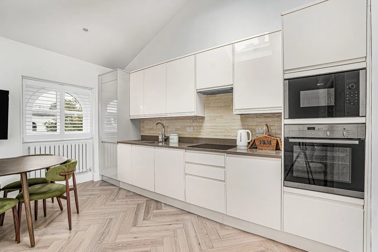 Hereford Road, London, W2, photo 4