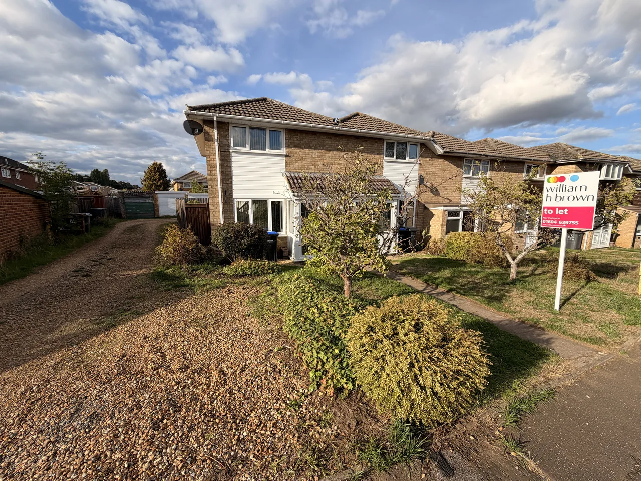 2 bed house to rent — Hornbeam Court, NORTHAMPTON