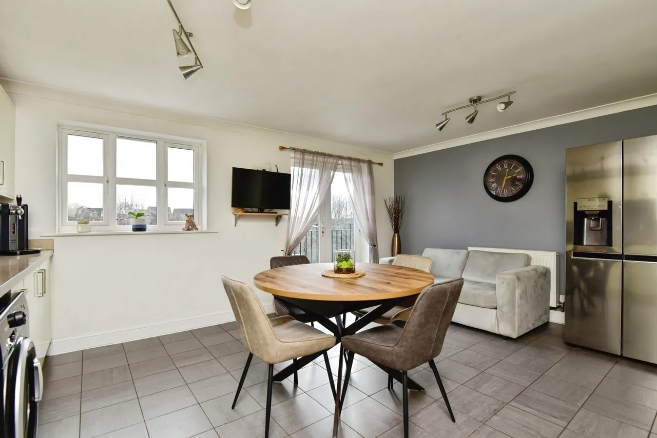 Moorhen Way, Packmoor, Stoke-on-Trent, Staffordshire, ST7, photo 5