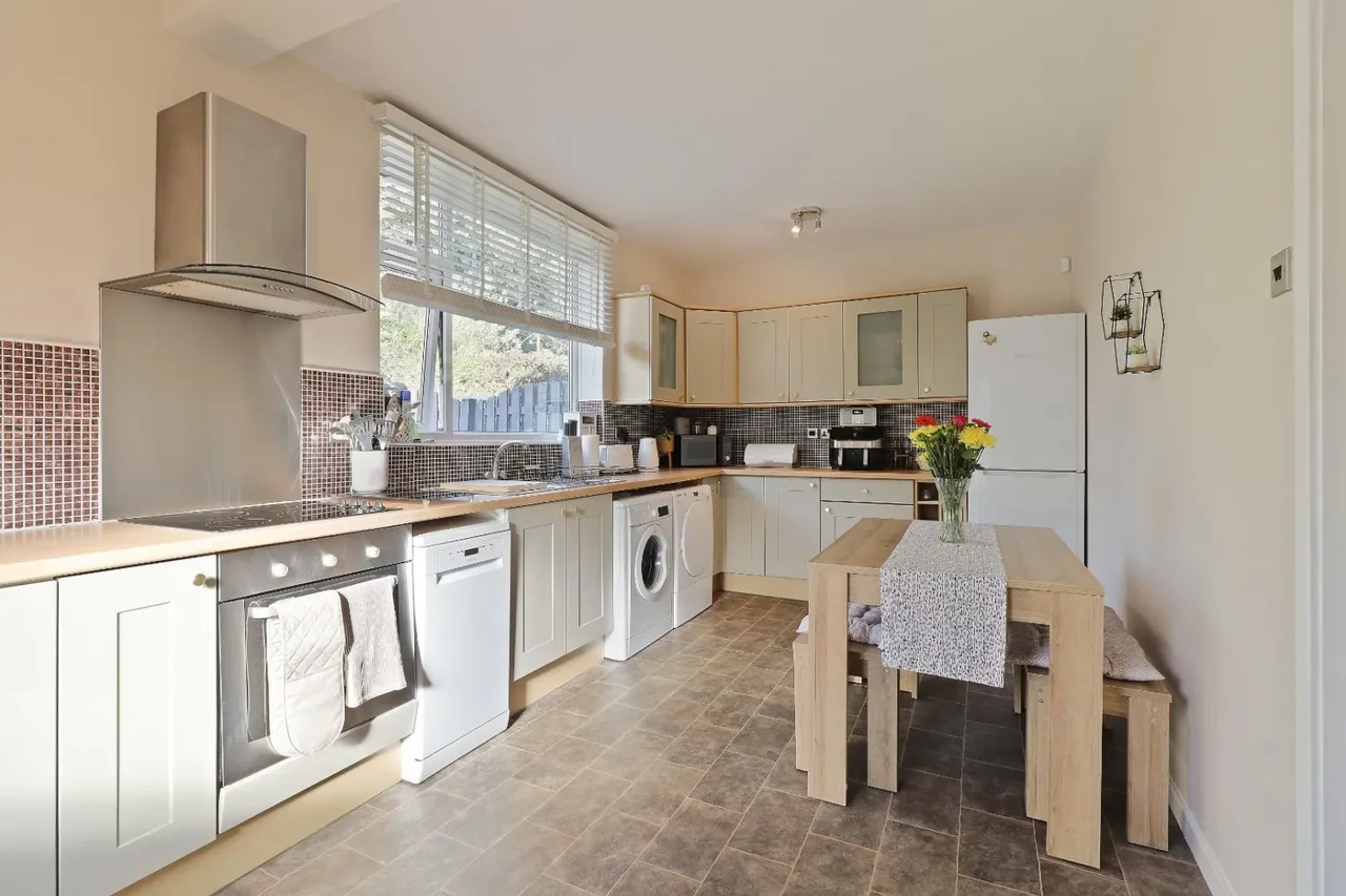 Crowder Avenue, Southey Green, S5, photo 6