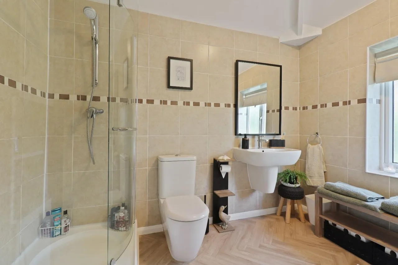 Crowder Avenue, Southey Green, S5, photo 22