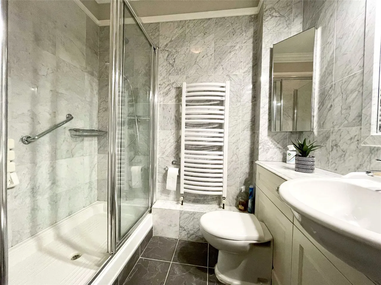 Camlet Way, Hadley Wood, Hertfordshire, EN4 0NX, photo 17