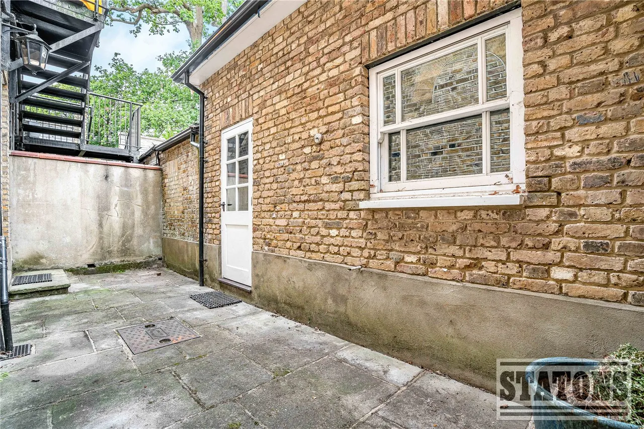 Camlet Way, Hadley Wood, Hertfordshire, EN4 0NX, photo 10