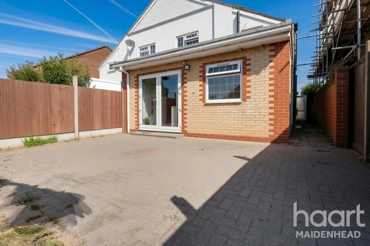 London Road, Slough, SL3, photo 15