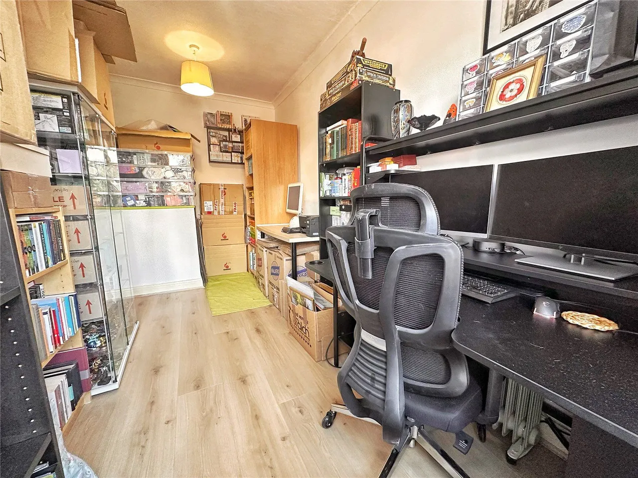 Green Street, Middleton, M24, photo 14