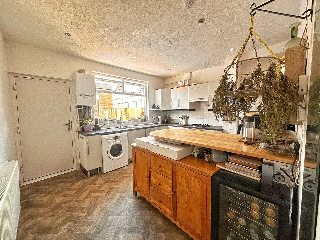 Green Street, Middleton, M24, photo 6