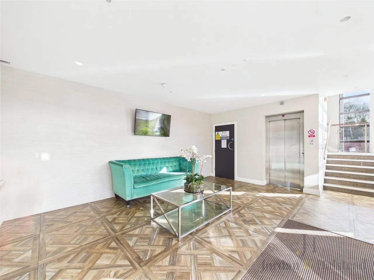 Macclesfield Road, Wilmslow, Cheshire, SK9 1BZ, photo 10