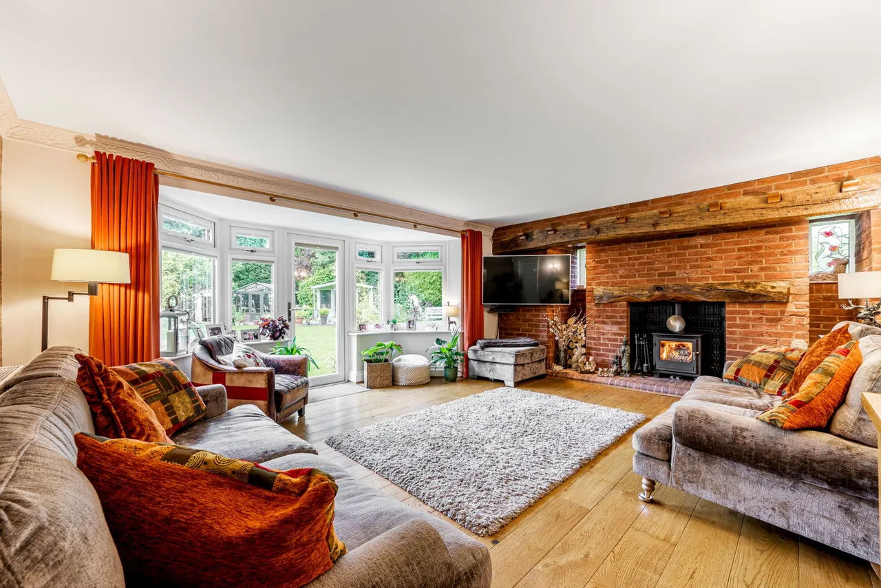 Old Penkridge Road, Cannock, WS11 1HX, photo 9