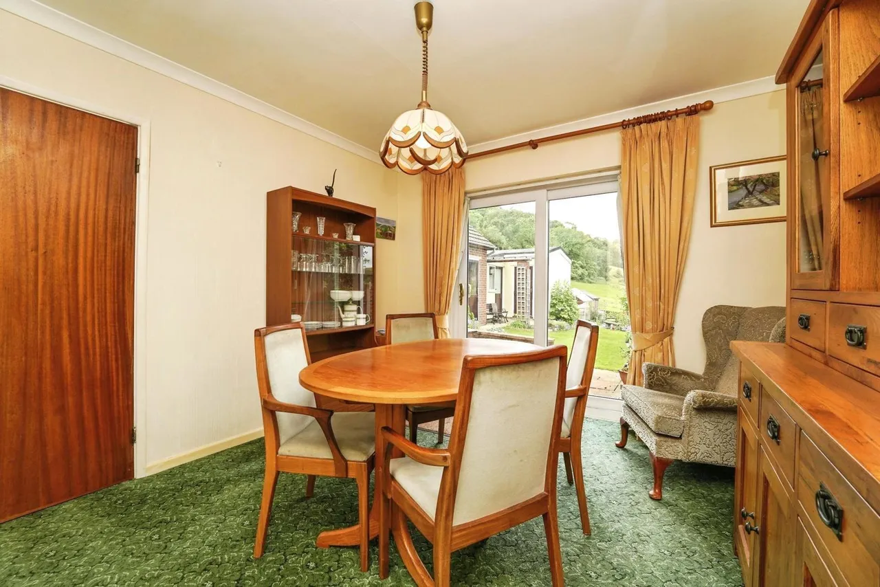 Tabernacle Road, Wotton-Under-Edge, GL12, photo 8