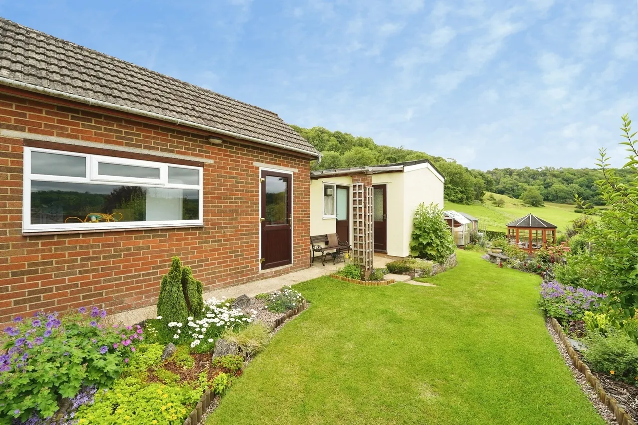 Tabernacle Road, Wotton-Under-Edge, GL12, photo 18