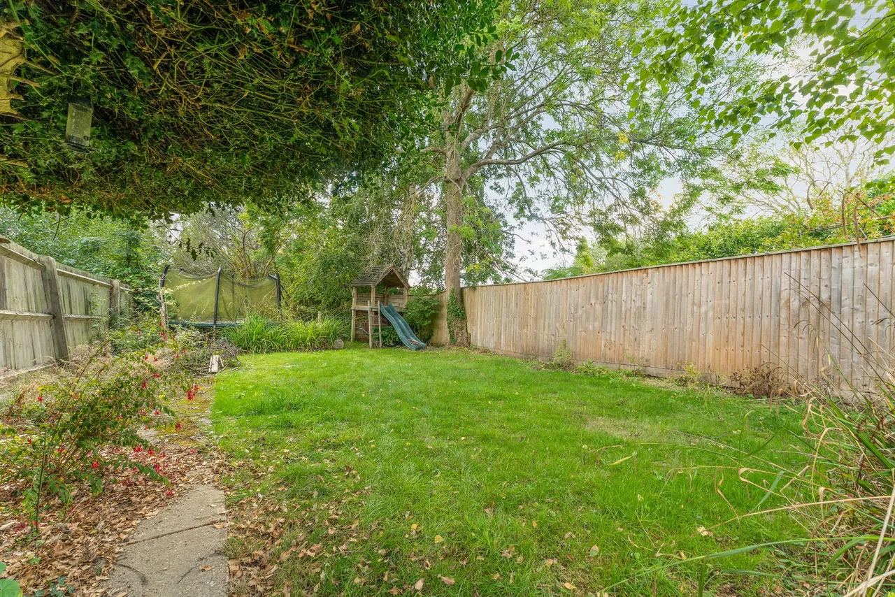Lower Road, Quidhampton, SP2, photo 18