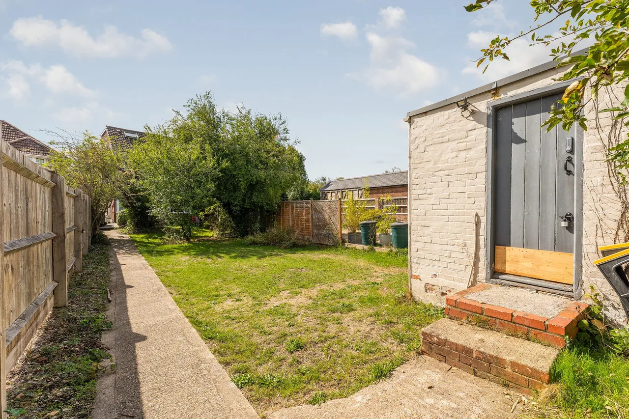 Lower Road, Quidhampton, SP2, photo 20