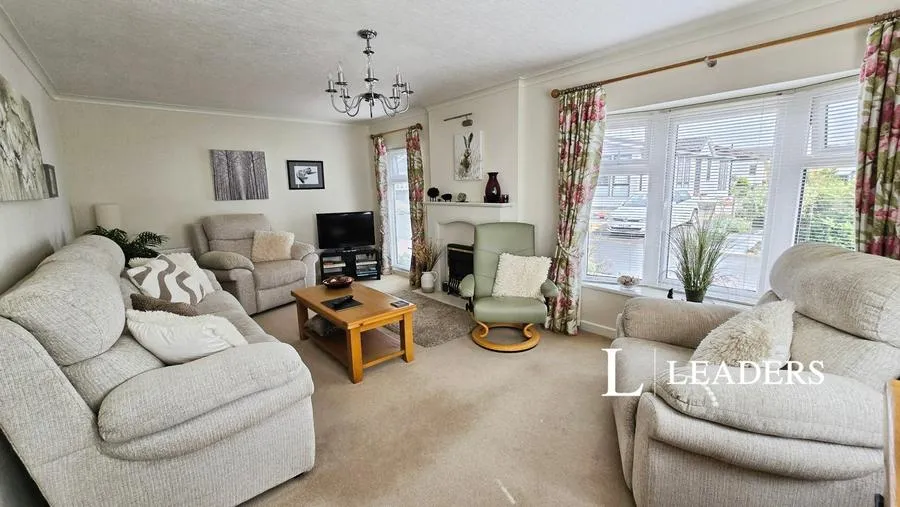 Ebrington Close, Leedons Park, WR12, photo 17