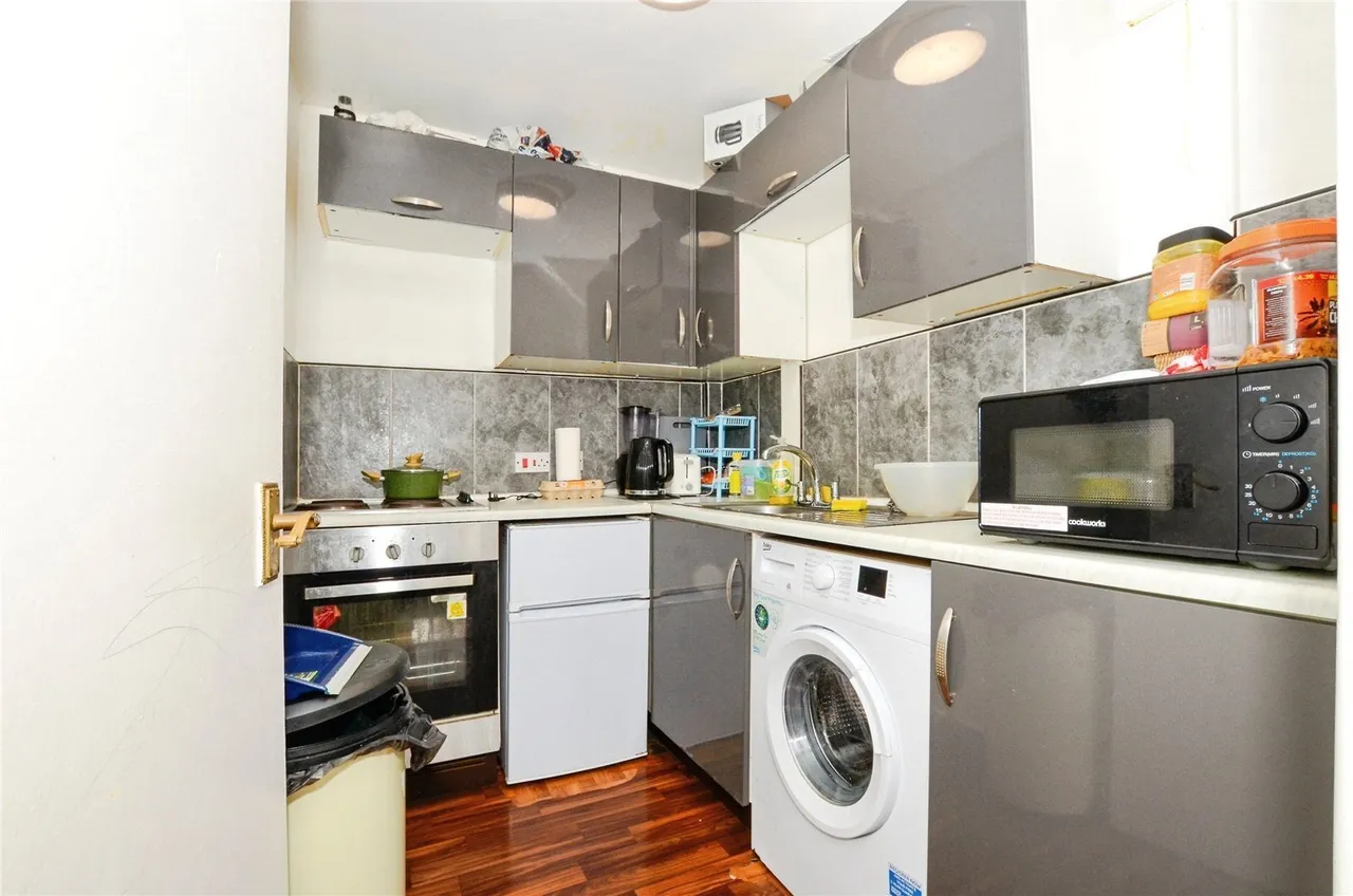 Mill Street, Luton, Bedfordshire, LU1, photo 9
