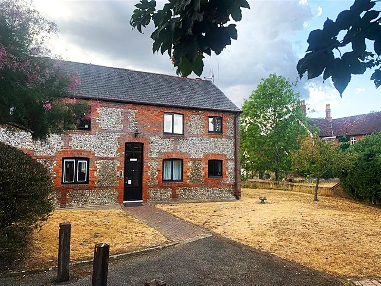 1 bed retirement for sale, Glebe Road, Dorking, RH4