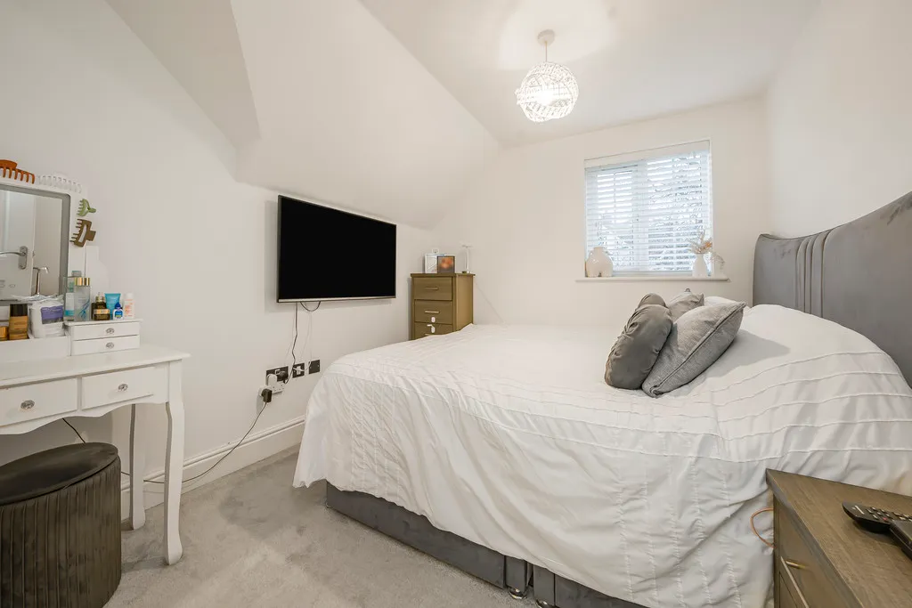 Grange Road, Chalfont St. Peter, SL9, photo 2