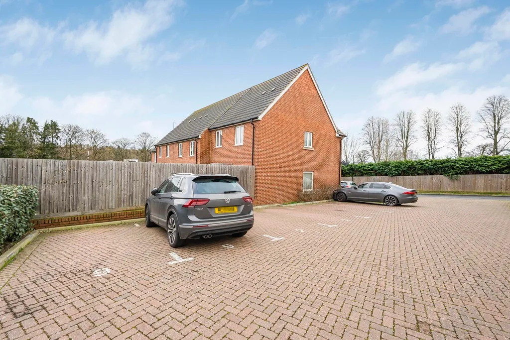 Grange Road, Chalfont St. Peter, SL9, photo 22