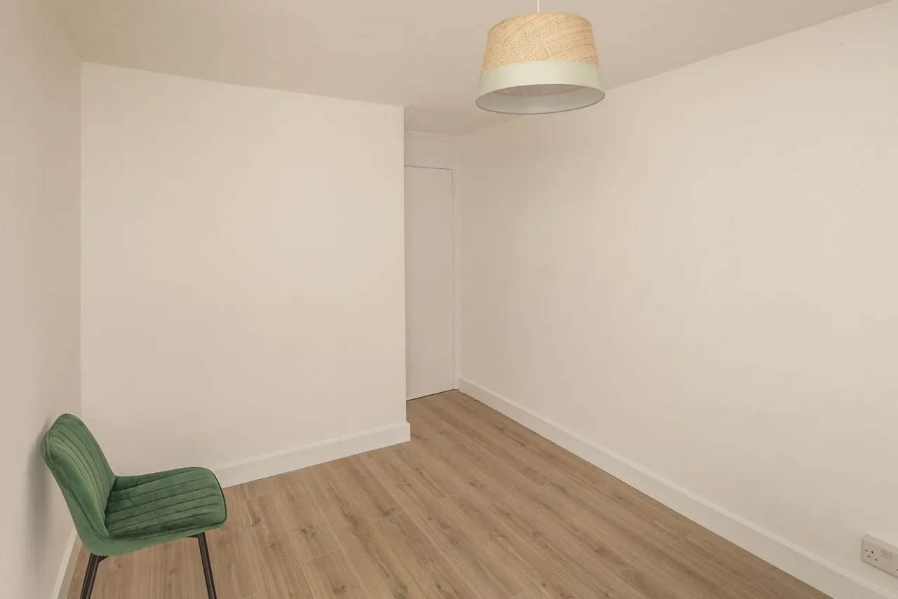 Mcneil Road, London, SE5, photo 17