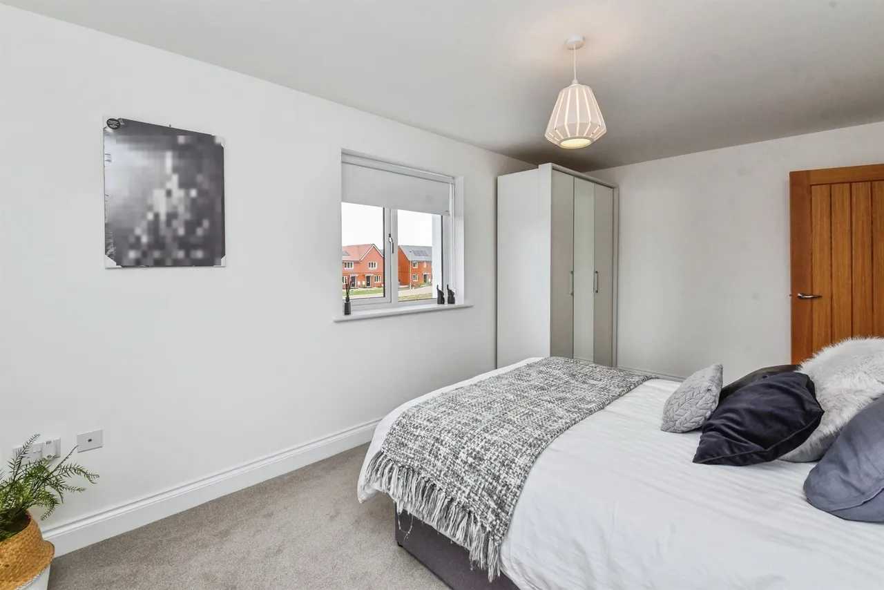 Bodenham Lane, Harnham, SALISBURY, photo 9