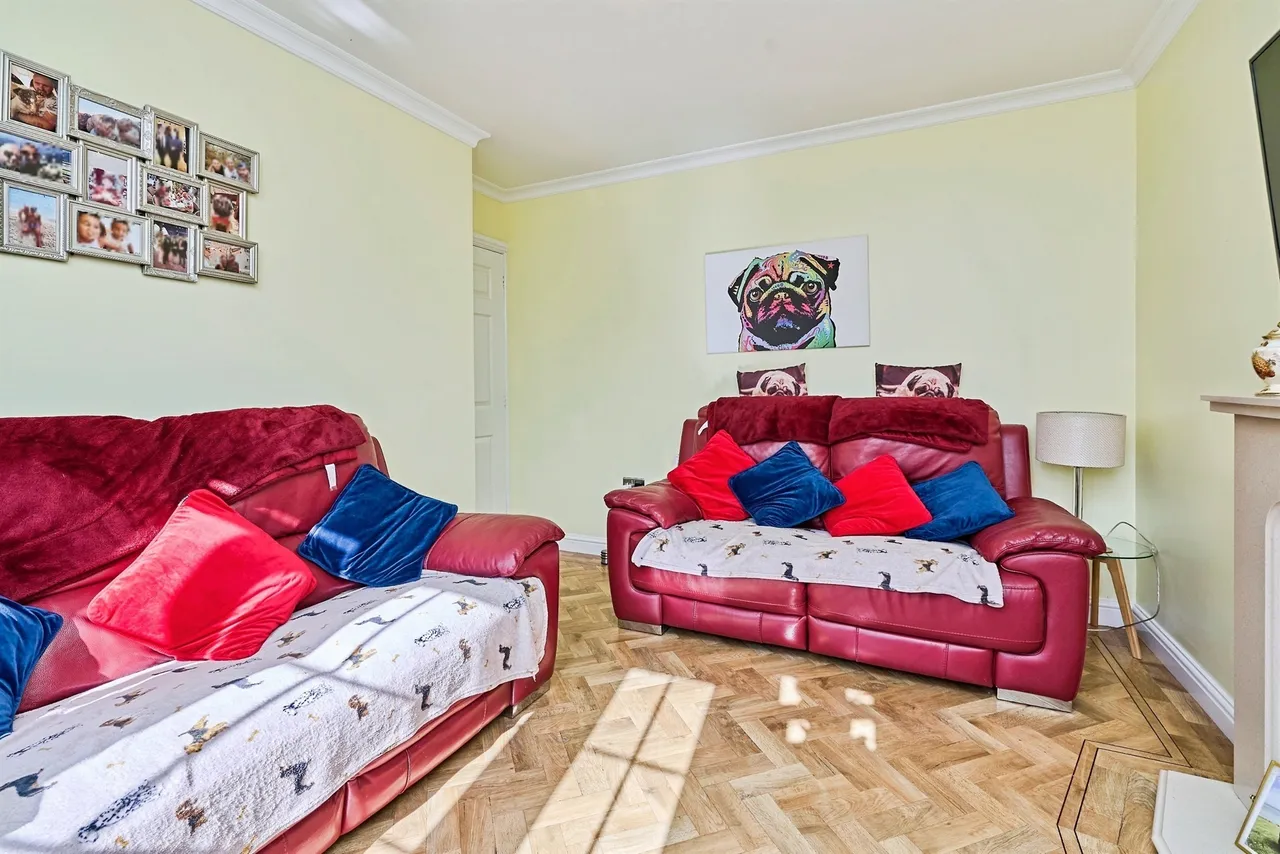 Robert Road, Tipton, DY4, photo 5