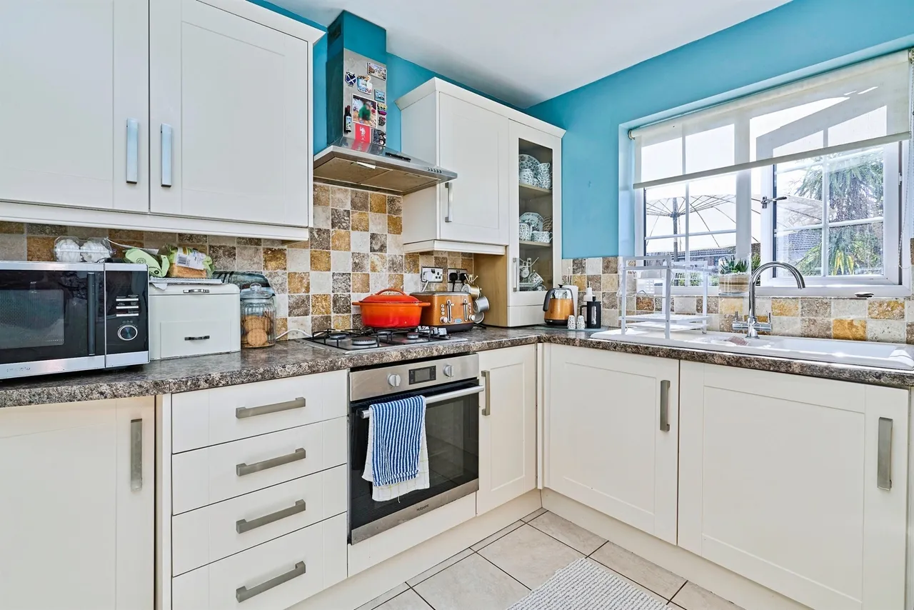 Robert Road, Tipton, DY4, photo 6