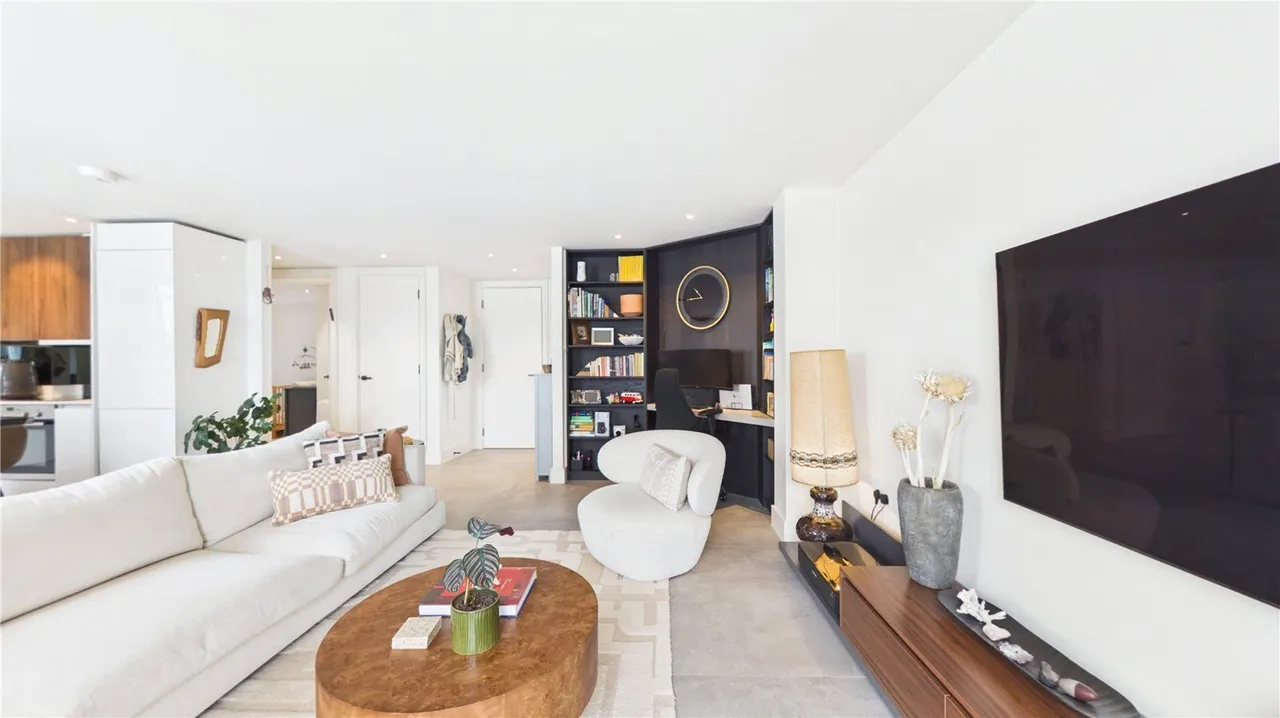 Flower Lane, London, NW7, photo 14