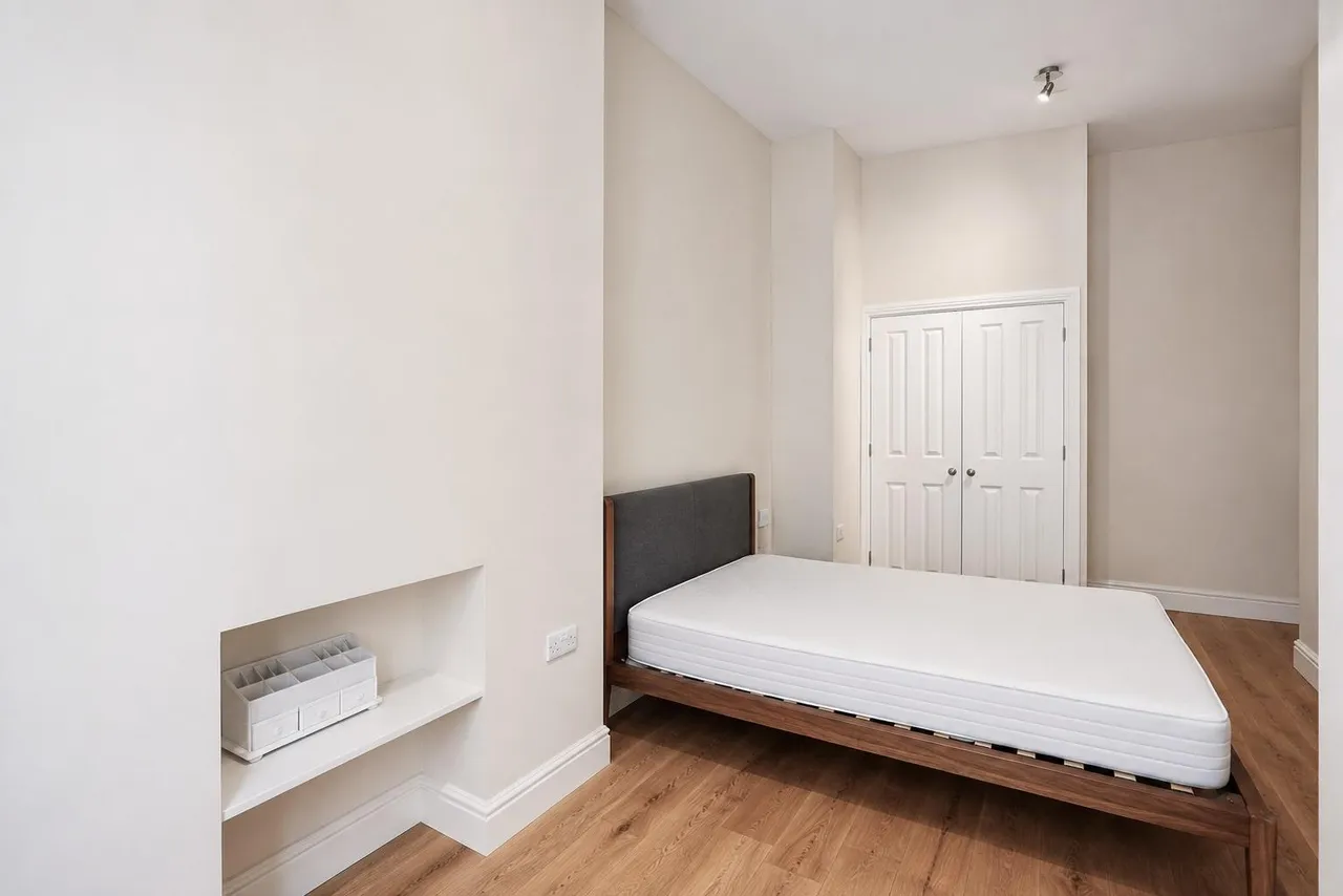 Lewisham High Street, Lewisham, SE13, photo 6