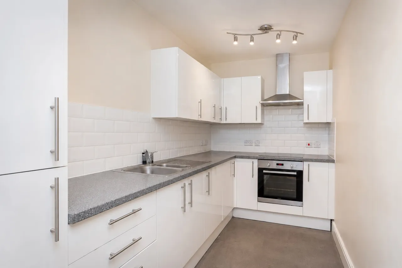 2 bed flat to rent, Lewisham High Street, Lewisham, SE13