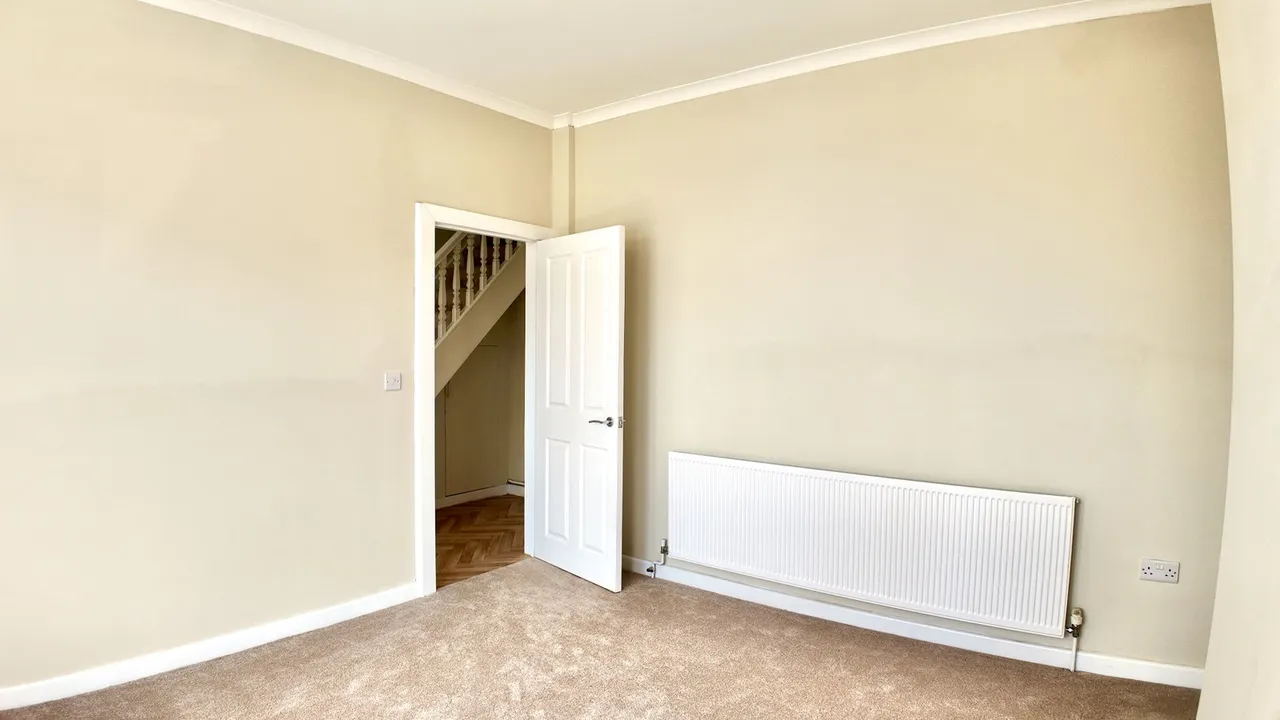 Christchurch Road, Newport, NP19, photo 12